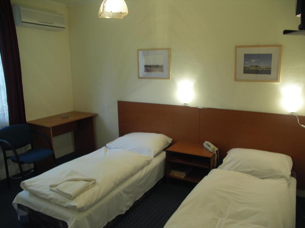 Carmen Pension Budapest Ruang foto
